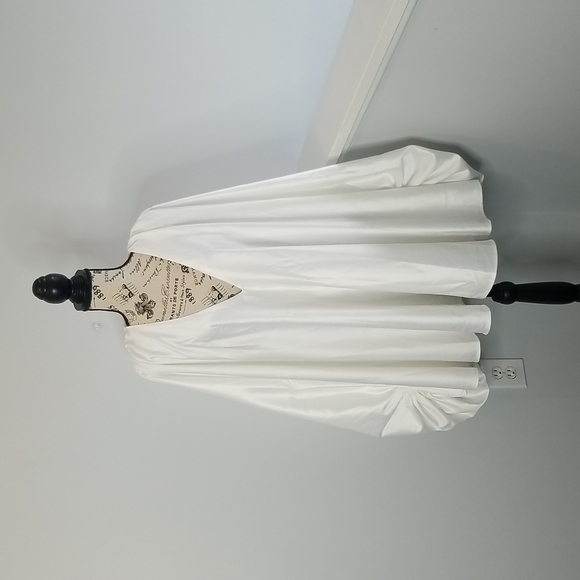 Nasty Gal Dresses & Skirts - NastyGal white batwing dress